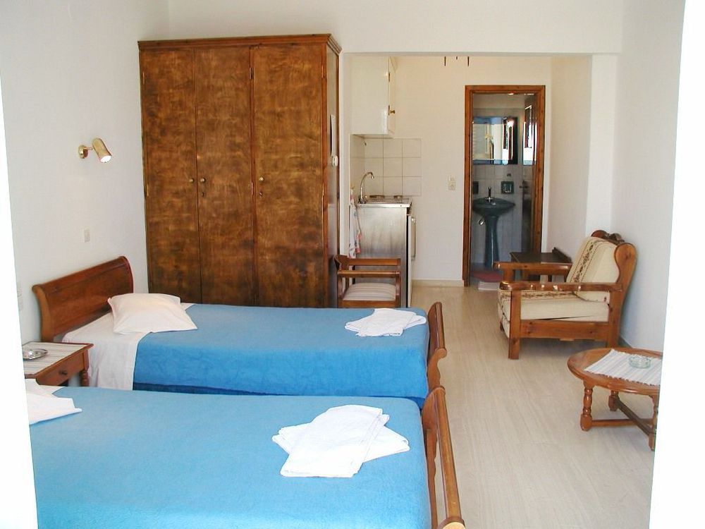 Elena & 3* Ornos (Mykonos)