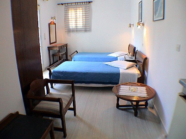 Apartahotel Elena Studios&suites 3*